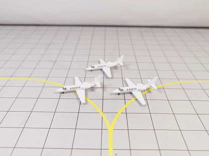 3x Cessna Citation 550 Business Private Jet Models 1:400 Scale Airport Diorama
