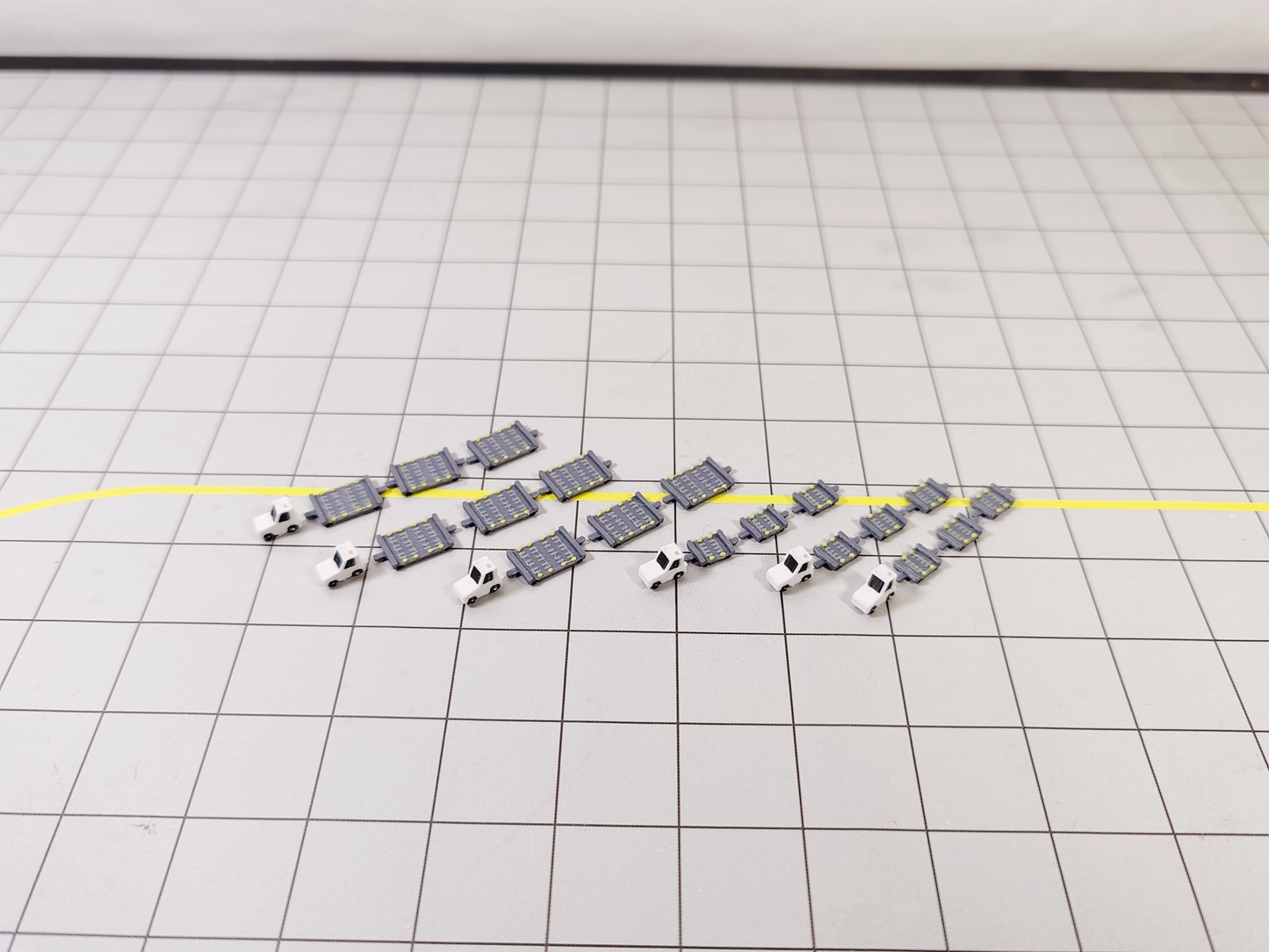 6x White TUG & DOLLY ULD CARGO TRAILERS Airport GSE Vehicle Models 1:400 Scale