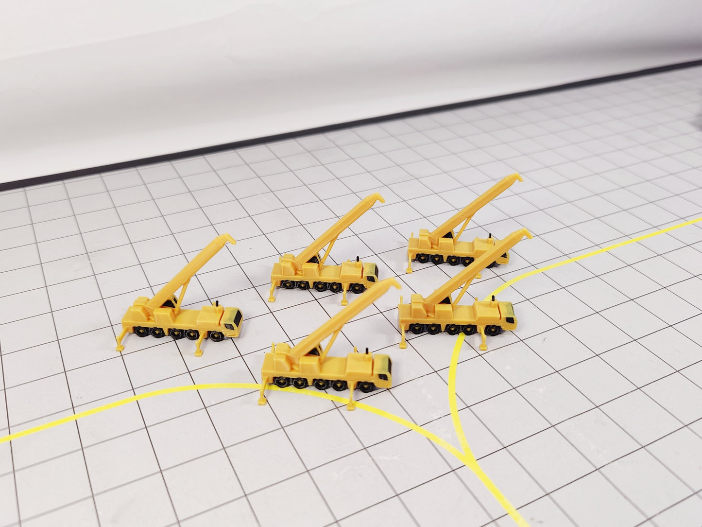 5x CRANE TRUCK Airport Construction Site GSE Vehicle Scenery Models 1:400 Scale