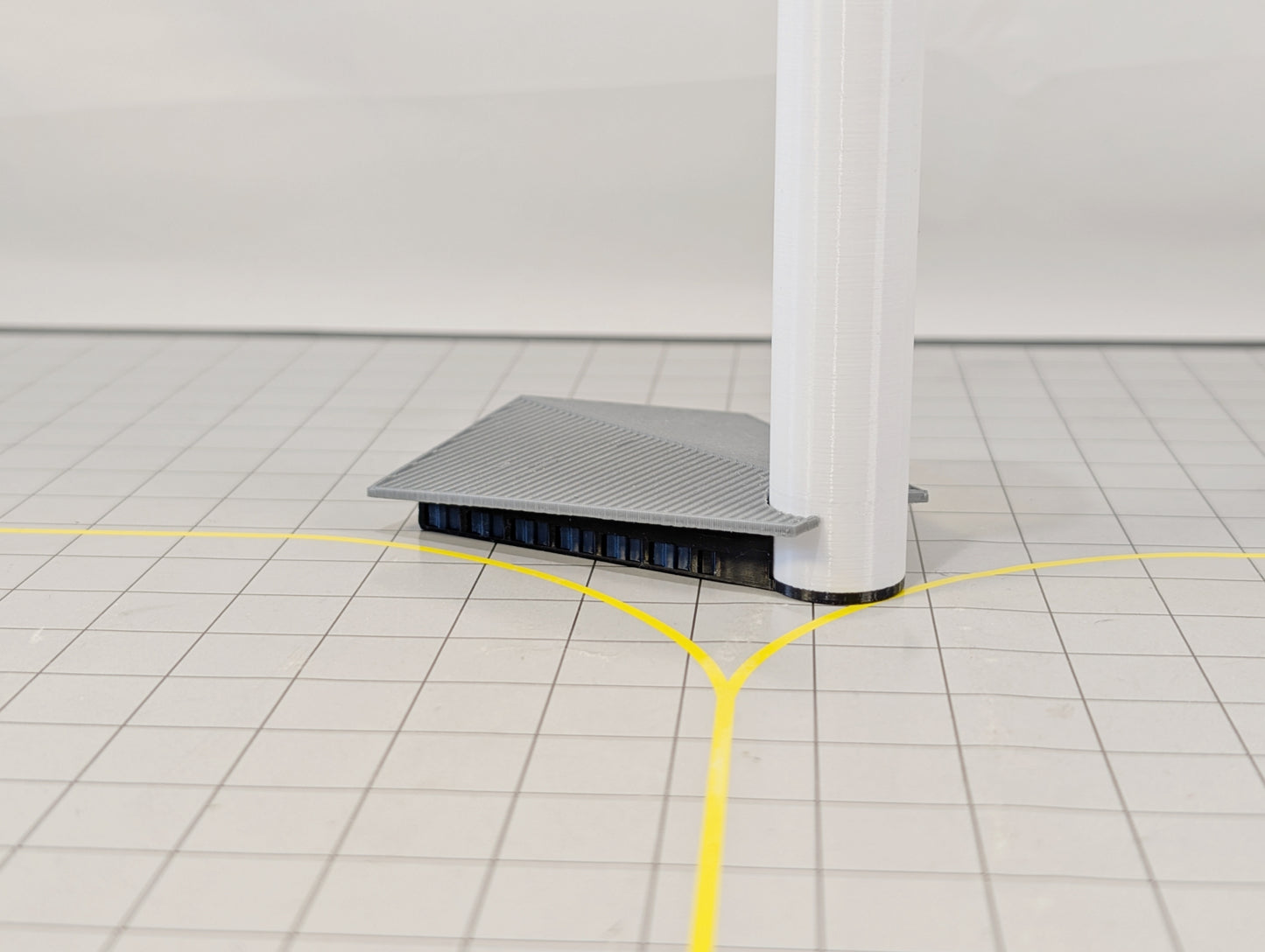 MANCHESTER AIRPORT ATC Air Traffic Control Tower 1:400 Scale Building Model