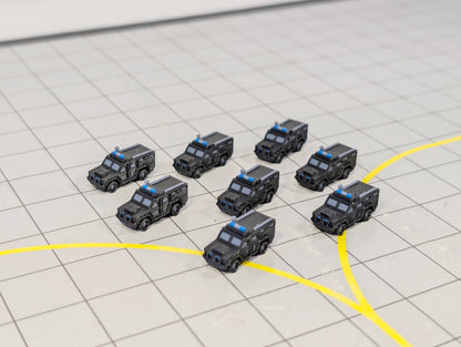 SWAT POLICE Armoured Vehicle/Truck (x8) Airport GSE Vehicles 1:400 Scale Scenery