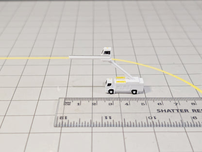 AIRCRAFT DE-ICING TRUCKS (x6) Airport GSE Vehicles 1:400 Scale Diorama Scenery