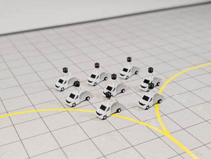 CHERRY PICKER GSE Lift Vans (x8) Airport Vehicles 1:400 Scale Diorama Scenery